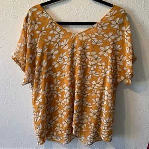 Cabi| Yellow and White Floral Blouse